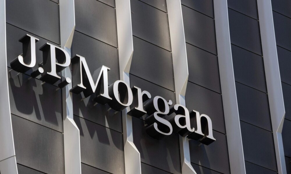 JPMorgan (JPM) Stock: Fourth-Quarter Profit Drops 7% Despite Beating Adjusted Earnings Expectations