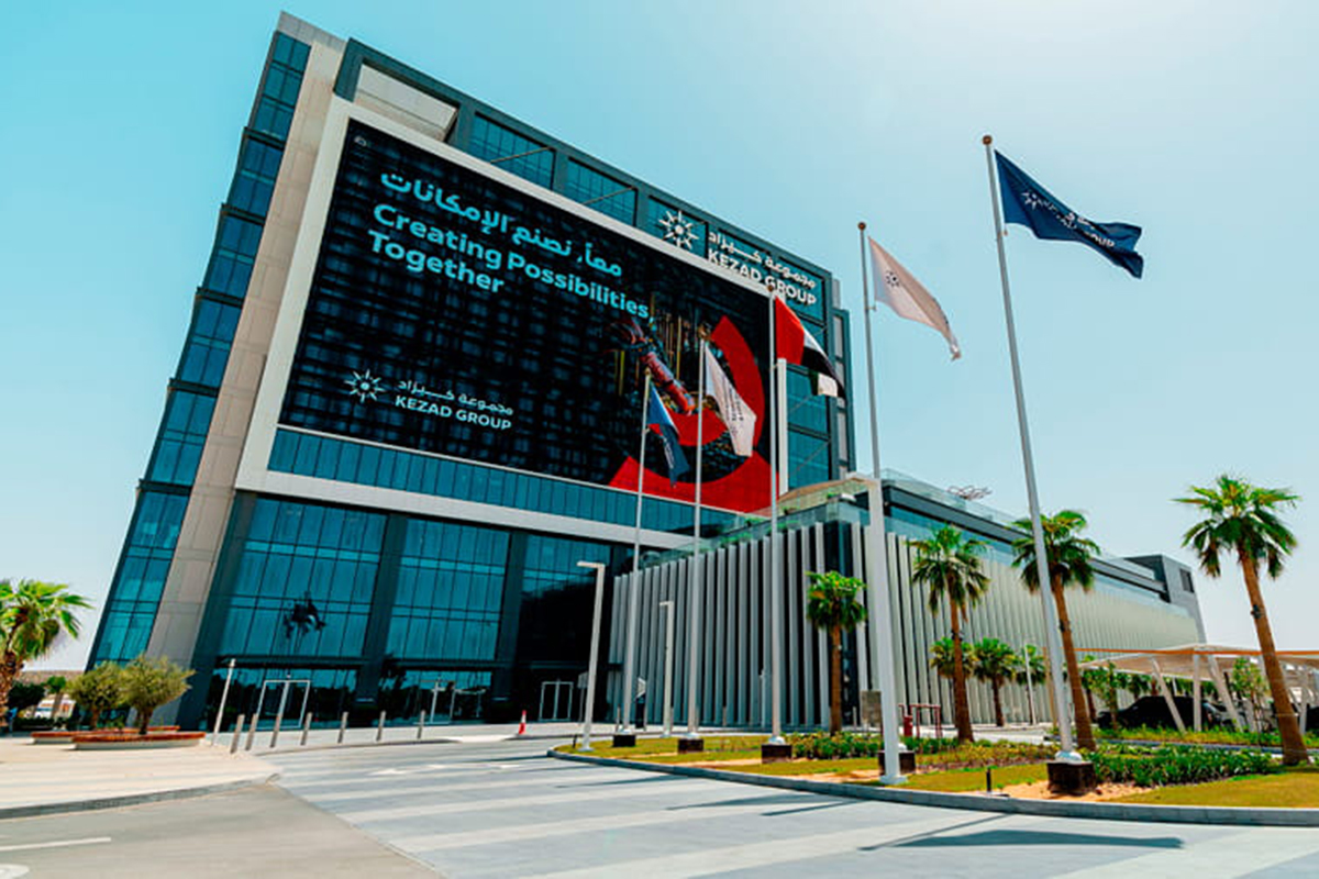 Titan Lithium Powers Mercedes EV Push