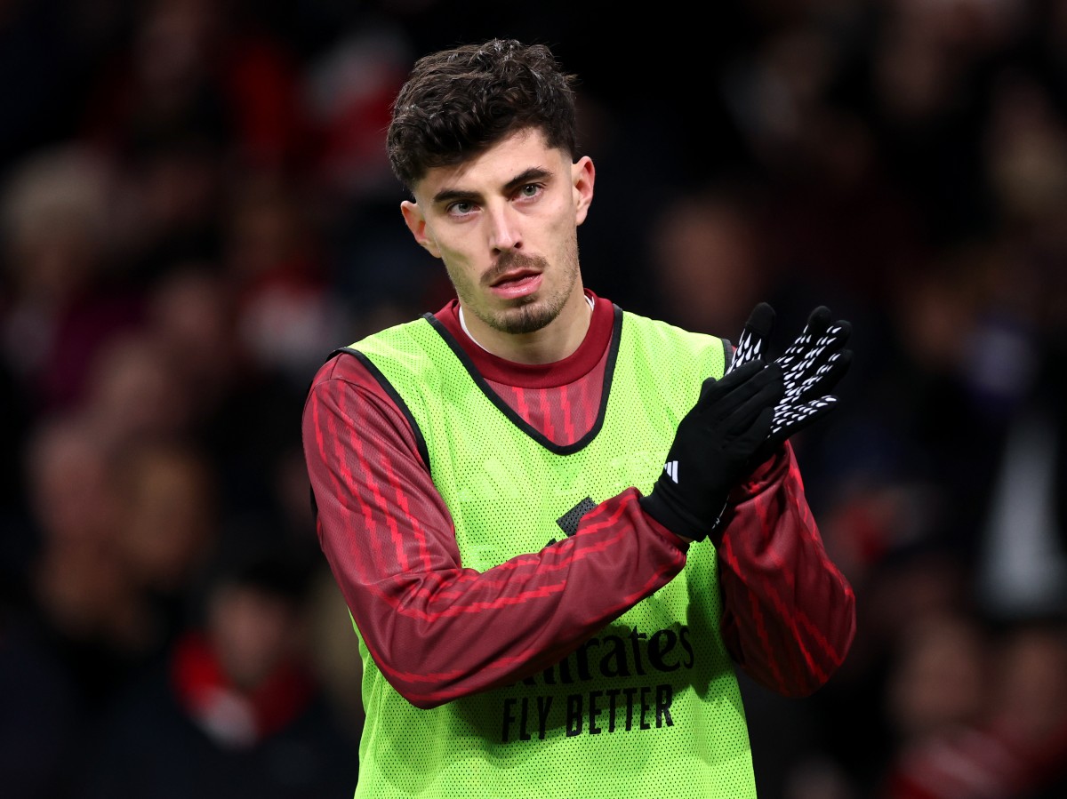 Kai Havertz warming up for Arsenal