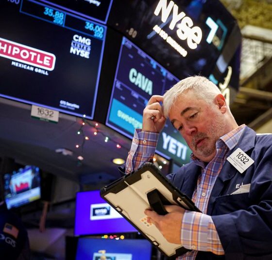 AI spending, strong corporate profits, Fed rate cuts seen as key to 2026 US stock market