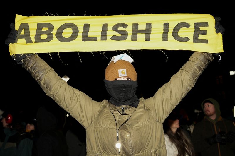 Trump’s showy immigration enforcement leads to violent confrontations