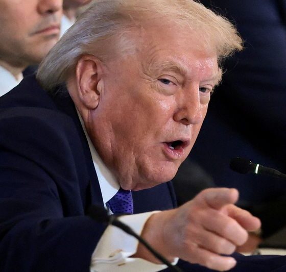 EU calls emergency envoys meeting for Sunday after Trump vows tariffs linked to Greenland