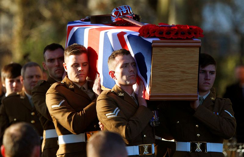 Trump praises UK troops as brave warriors after widespread condemnation