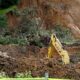 Recovery of New Zealand landslide victims halted on safety concerns