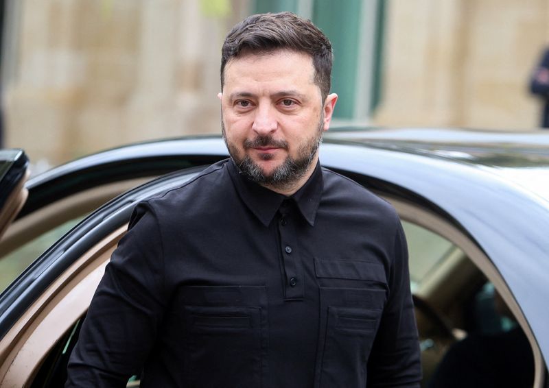 Zelenskiy says Ukraine is getting ready for new peace talks next week