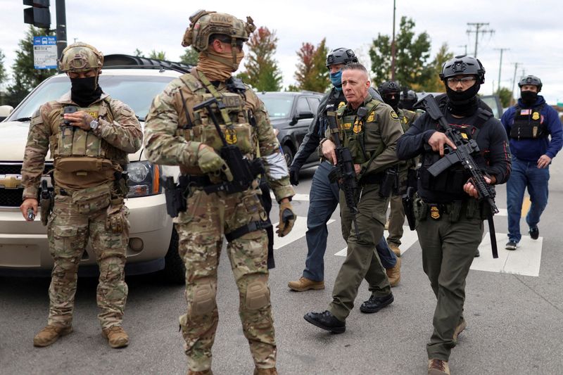 Chicago mayor tells police to probe allegations of illegal activity by immigration agents