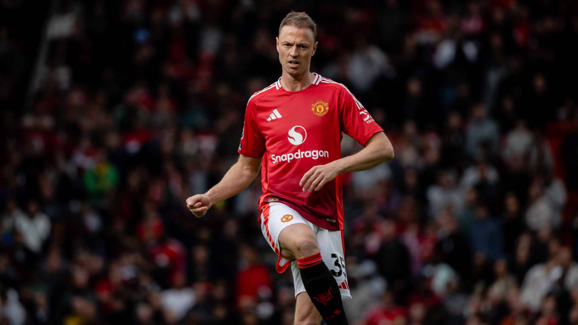 Jonny Evans to work with Darren Fletcher for Burnley clash