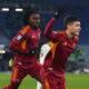 ROME, ITALY - JANUARY 10: Manu Kone with his teammates of AS Roma celebrates after scoring the opening goal during the Serie A match between AS Roma and US Sassuolo Calcio at Stadio Olimpico on January 10, 2026 in Rome, Italy. (Photo by Paolo Bruno/Getty Images)