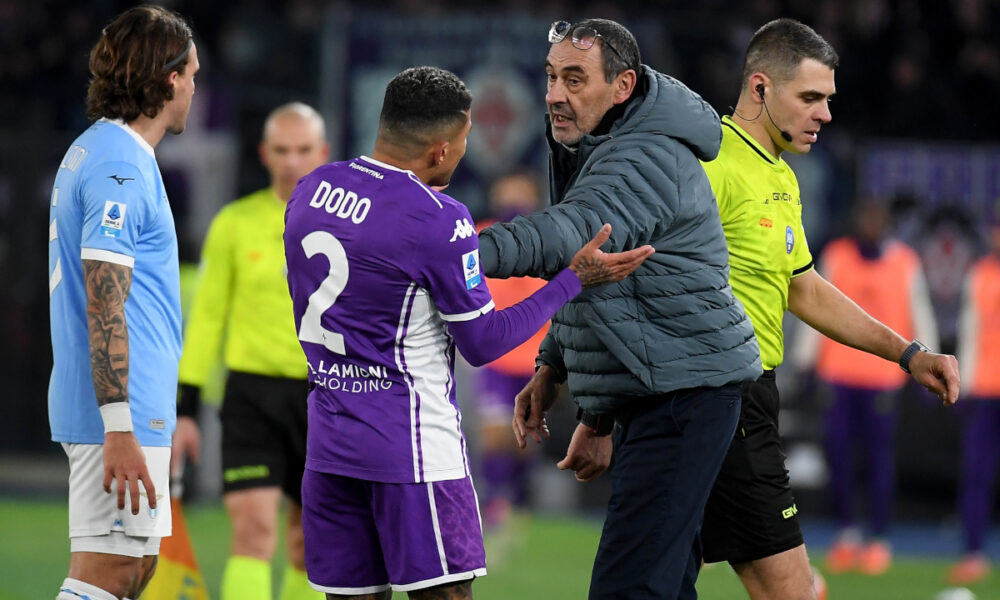 ROME, ITALY - JANUARY 07: SS Lazio head coach Maurizio Sarri and Dodò of ACF Fiorentina during the Serie A match between SS Lazio and ACF Fiorentina at Stadio Olimpico on January 07, 2026 in Rome, Italy. (Photo by Marco Rosi - SS Lazio/Getty Images)