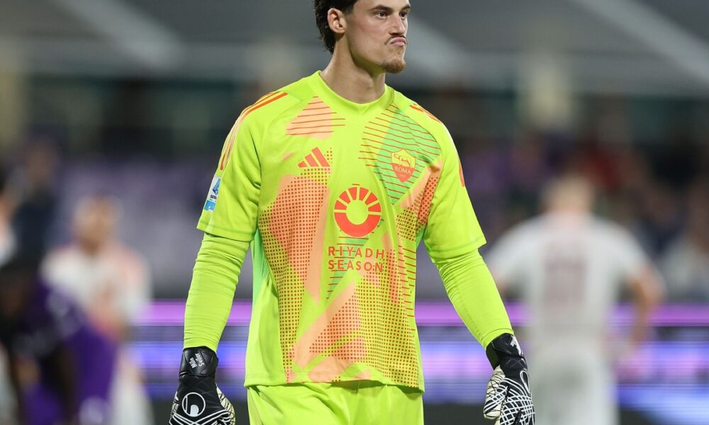 Mile Svilar in action for Roma