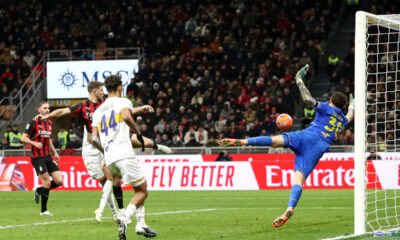 MILAN, ITALY - JANUARY 18: Niclas Fullkrug of AC Milan scores his team's first goal as Wladimiro Falcone of US Lecce fails to make a save during the Serie A match between AC Milan and US Lecce at Giuseppe Meazza Stadium on January 18, 2026 in Milan, Italy. (Photo by Marco Luzzani/Getty Images)