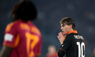 ROME, ITALY - DECEMBER 15: Nico Paz of Como 1907 reacts during the Serie A match between AS Roma and Como 1907 at Stadio Olimpico on December 15, 2025 in Rome, Italy. (Photo by Paolo Bruno/Getty Images)