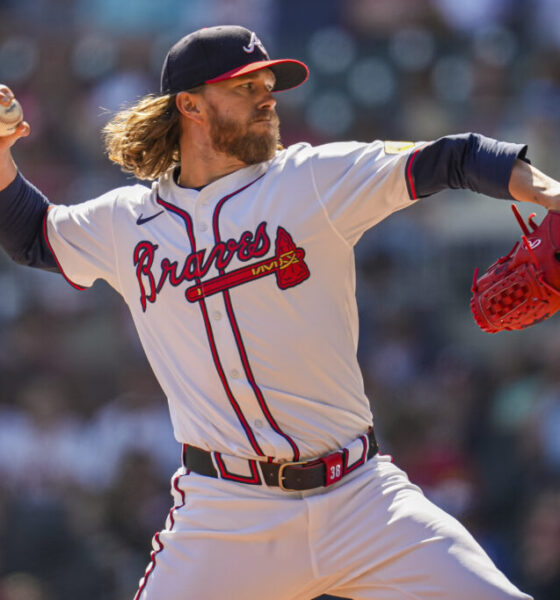 Reds To Sign Pierce Johnson