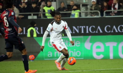 CAGLIARI, ITALY - JANUARY 02: Rafael Leao of Milan in action during the Serie A match between Cagliari Calcio and AC Milan at Stadio Sant