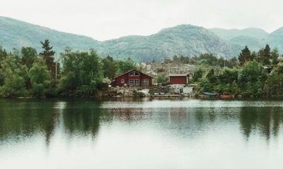 Riverside Living: How Waterfront Properties Elevate Lifestyle and Value