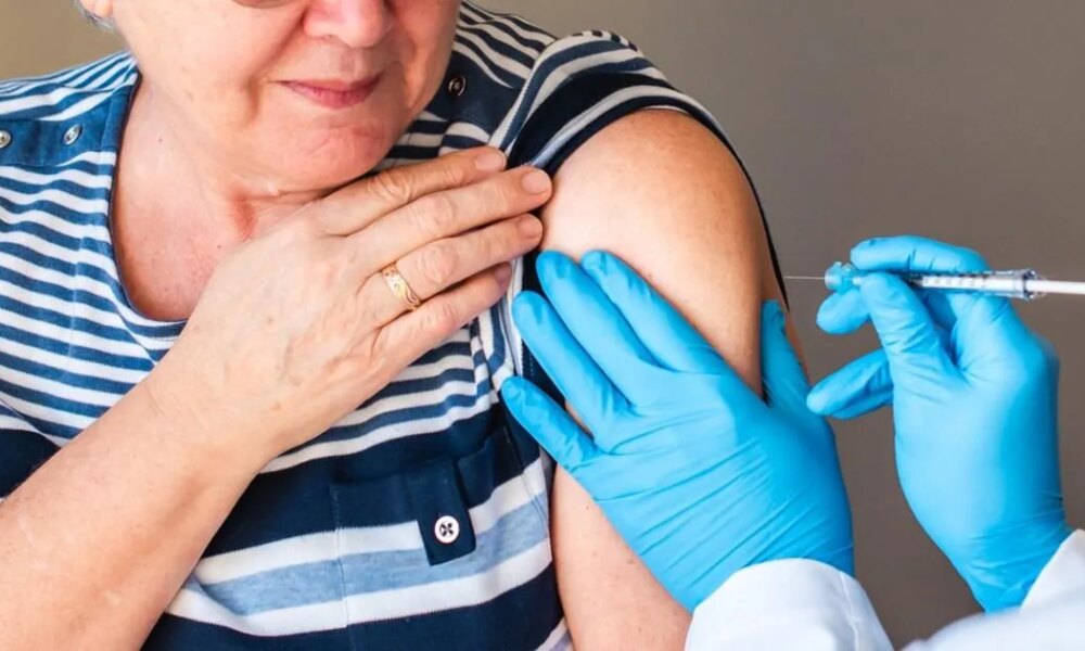 This simple jab that could make millions of pensioners live longer | News UK