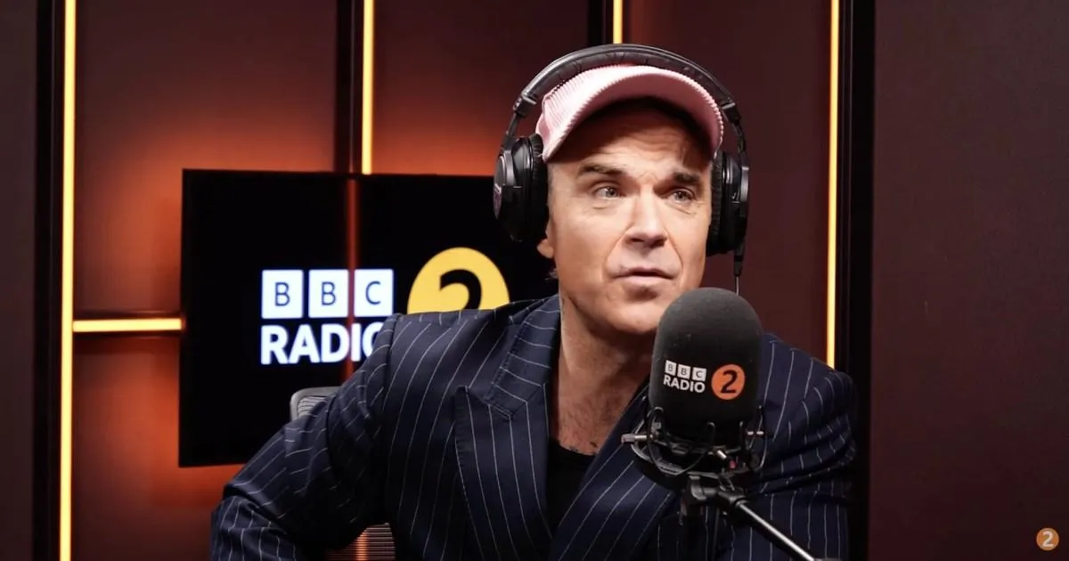 Robbie Williams shares heartbreaking text his teen daughter sent revealing her 'biggest fear'