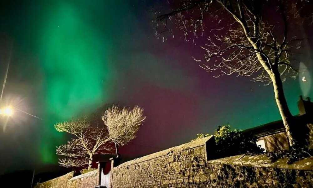 Northern Lights dazzle skies above UK - will they be visible tonight? | News UK