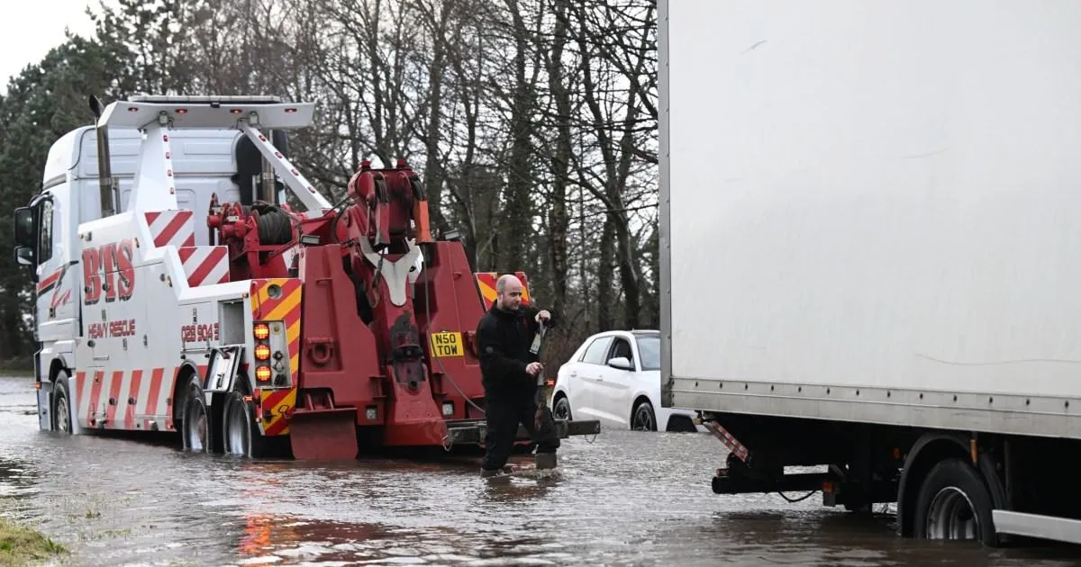Storm Chandra causes major incident and triggers flood warnings across the UK | News UK