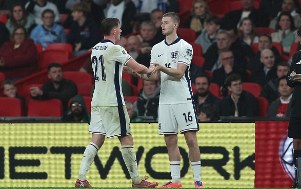 Could BOTH Elliot Anderson & Adam Wharton replace Casemiro at Manchester United this summer?