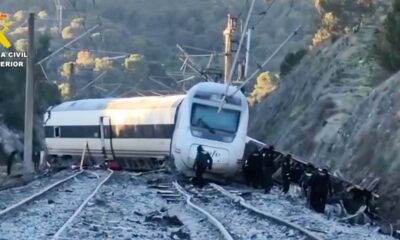 Bodies of Spain train crash victims still in wreckage as investigation continues