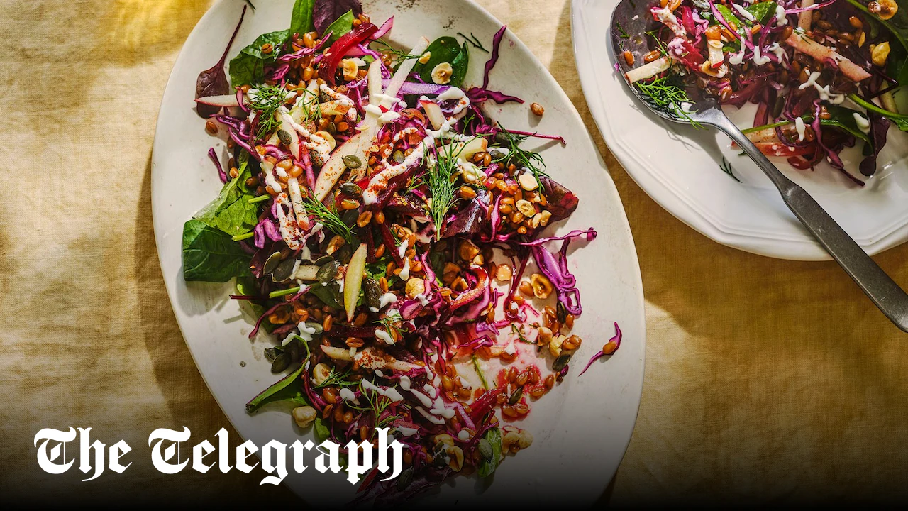 Beetroot, apple and spelt salad with hazelnuts and pumpkin seeds