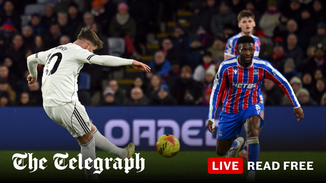 Tom Cairney’s superb strike extends Crystal Palace’s winless streak