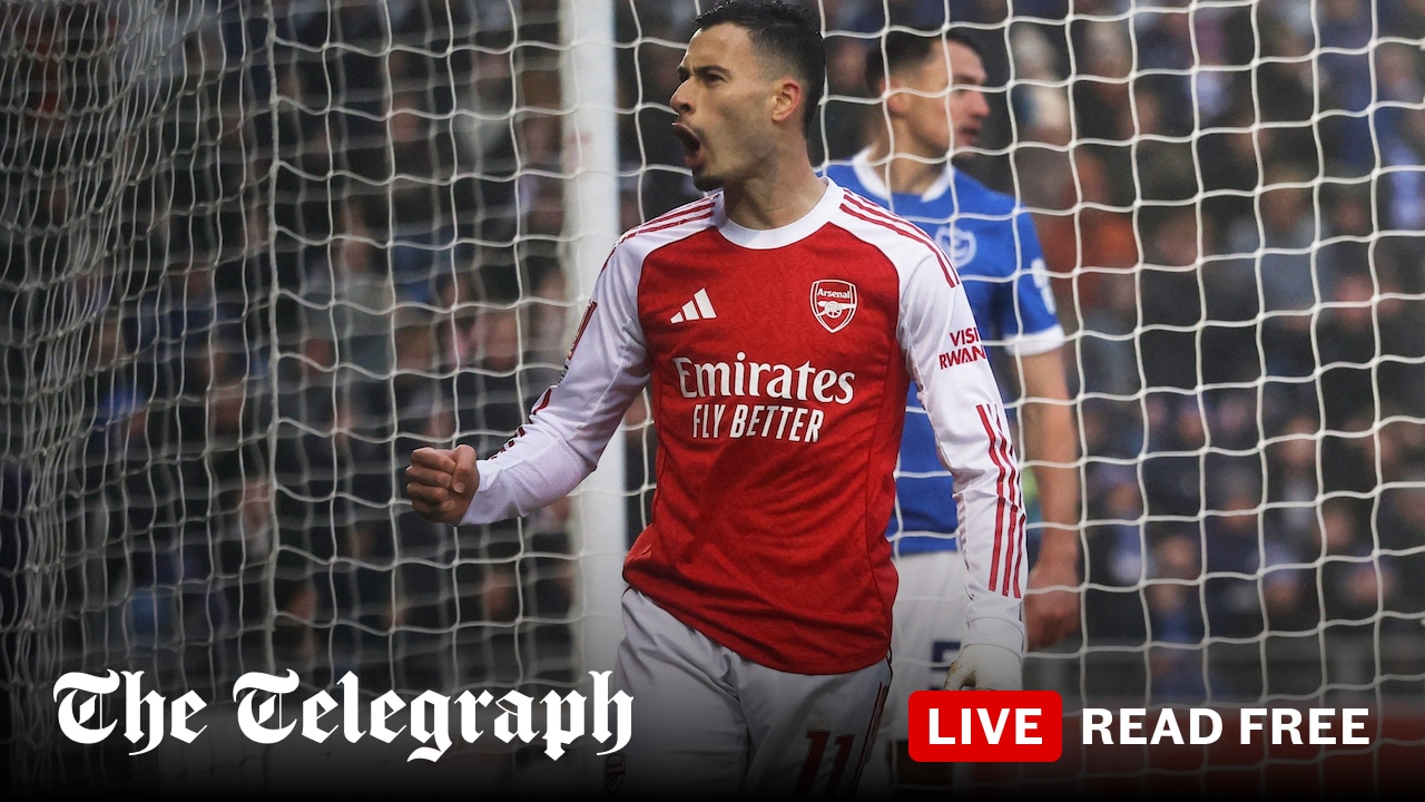 Arsenal fans taunt Gary Neville as hat-trick hero Martinelli answers his critics