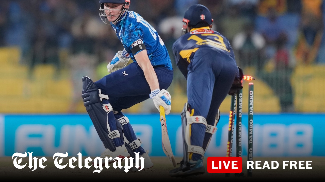 Familiar failings haunt England as they collapse to ODI defeat against Sri Lanka