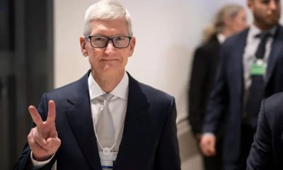 Apple posts record iPhone sales as Mac revenues fall