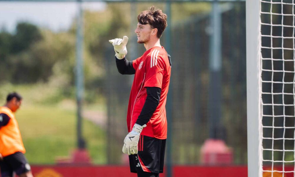 Elyh Harrison recalled by Man Utd from Shrewsbury Town loan