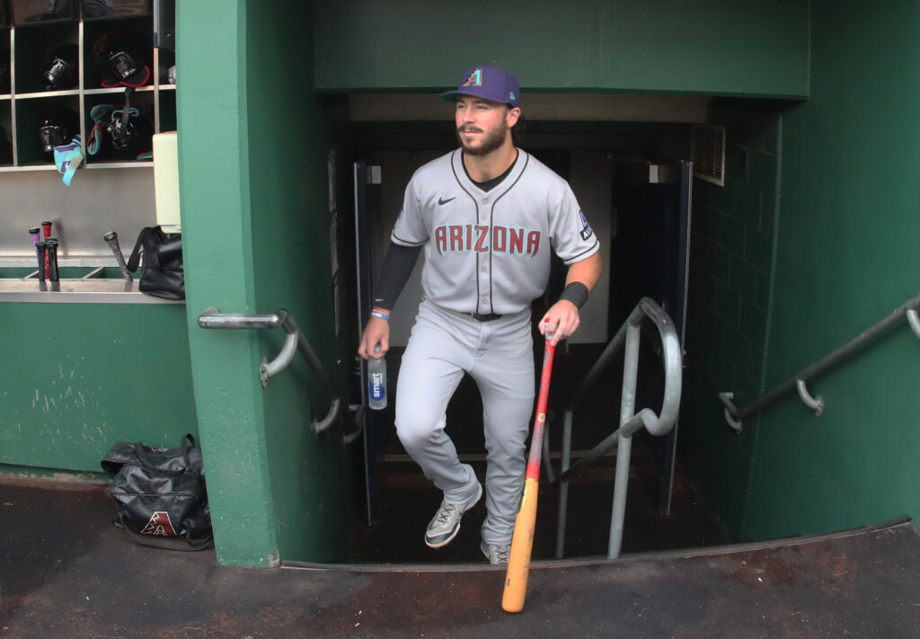 Braves Sign Tayler Scott, Tristin English To Minor League Deals