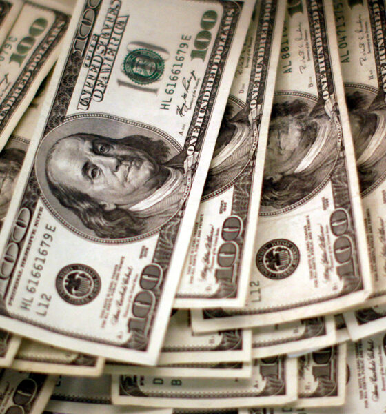 Billionaires' wealth hits new peak