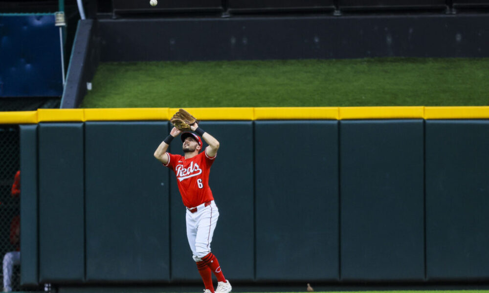 Reds Sign Garrett Hampson, Josh Staumont, Brandon Leibrandt To Minors Contracts