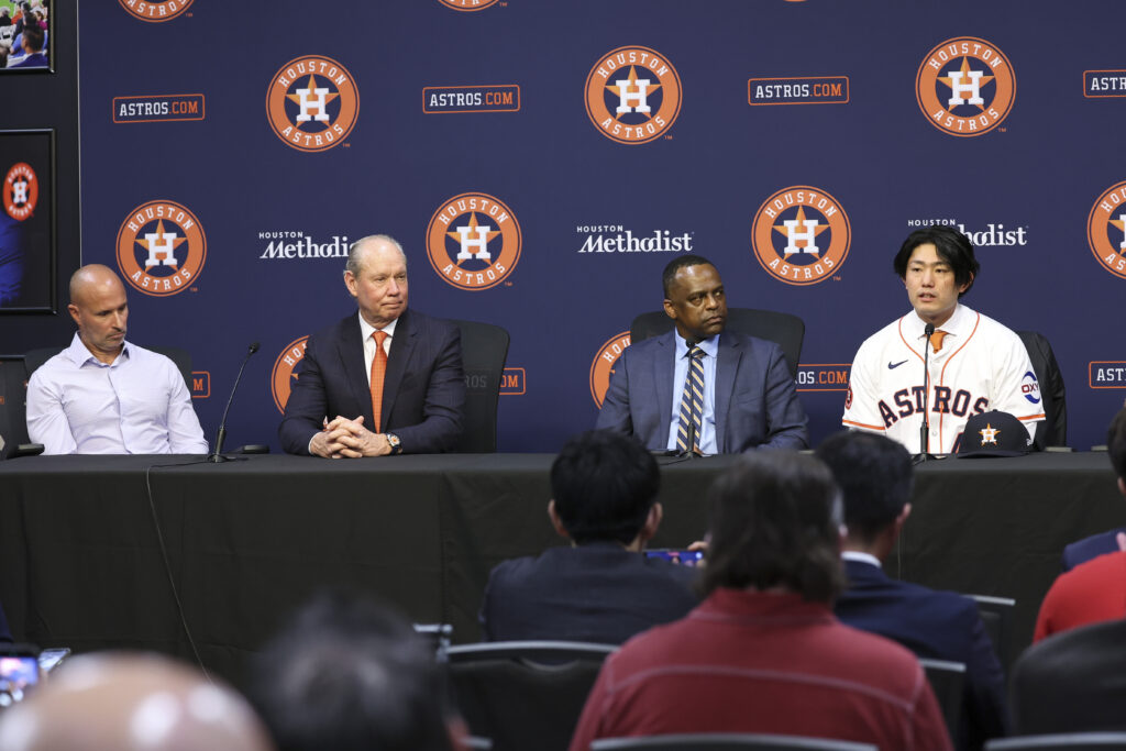 Astros Could Open Season With Six-Man Rotation