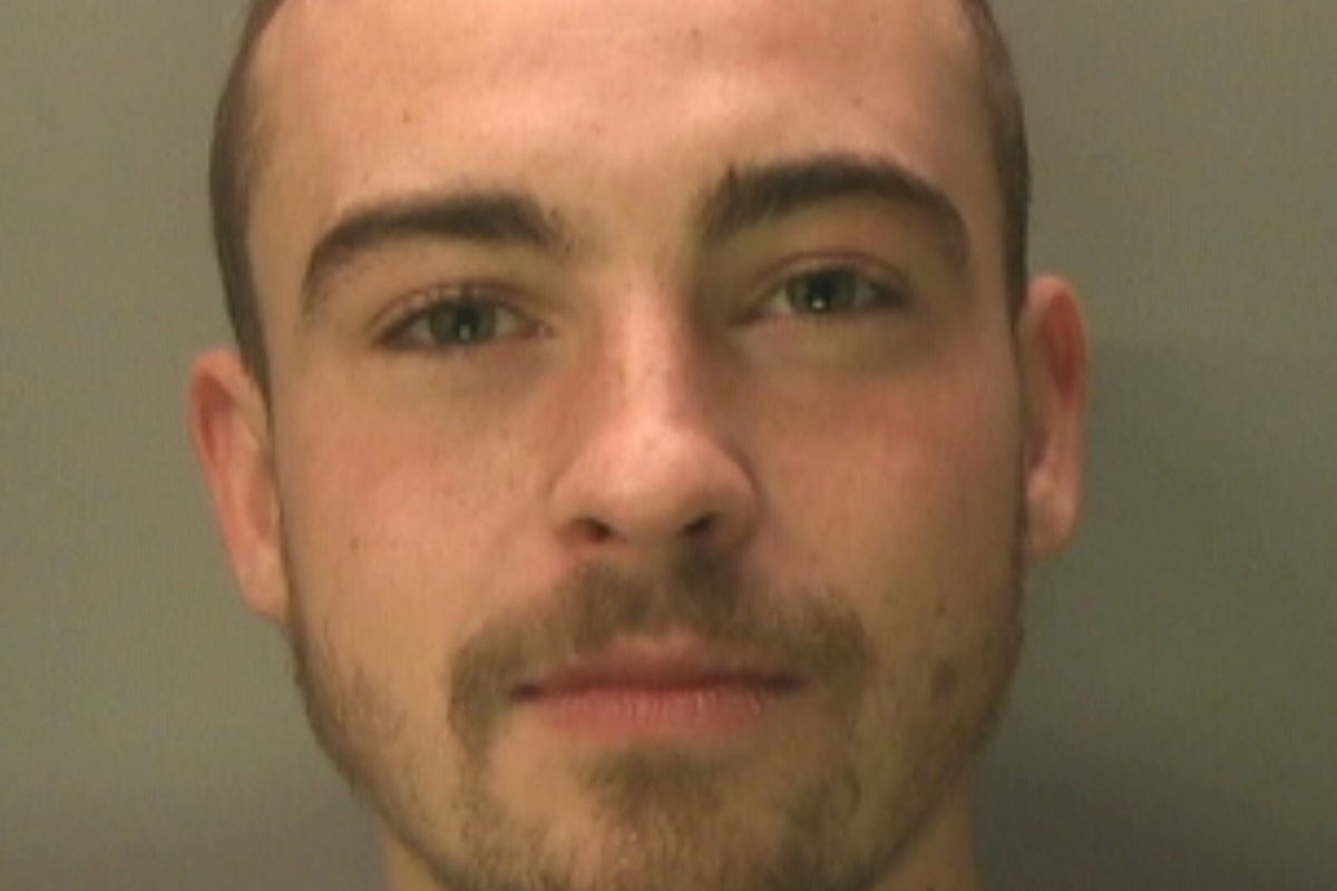 Man who lunged at victim and slashed him with knife near "horrified" crowd pleads guilty at Portsmouth court