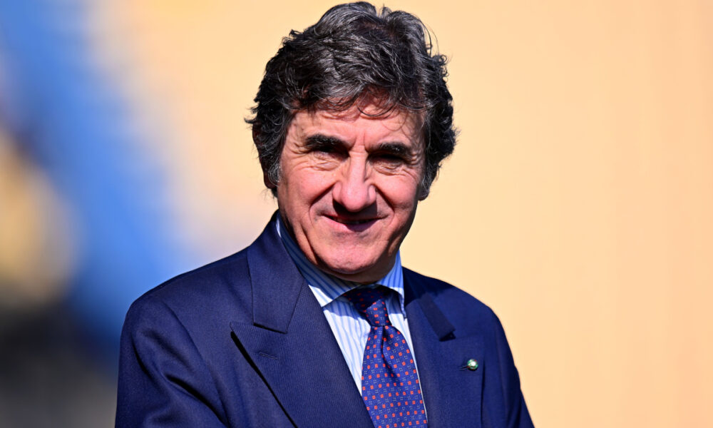 PARMA, ITALY - MARCH 08:Urbano Cairo President of Torino during the Serie A match between Parma and Torino at Stadio Ennio Tardini on March 08, 2025 in Parma, Italy. (Photo by Alessandro Sabattini/Getty Images)