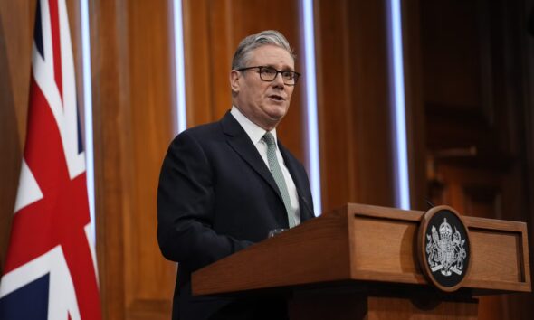 Starmer tells Trump to back off over threat of Greenland trade war