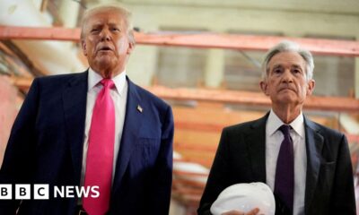 Trump faces extraordinary moment in spat with Fed chair Powell