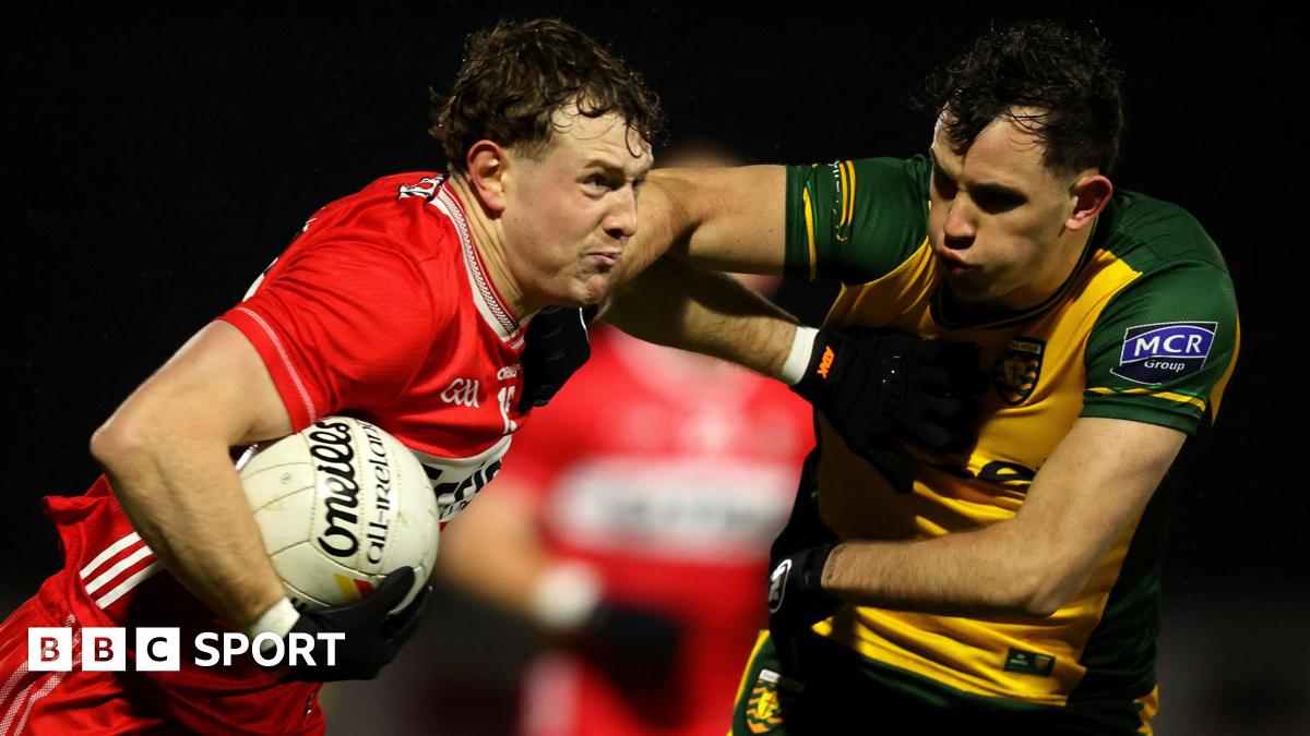 Caolan McClogan tackles Lachlan Murray