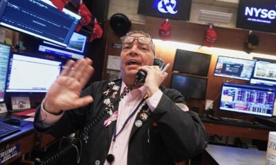 Financials droop as Wall Street investors return to AI