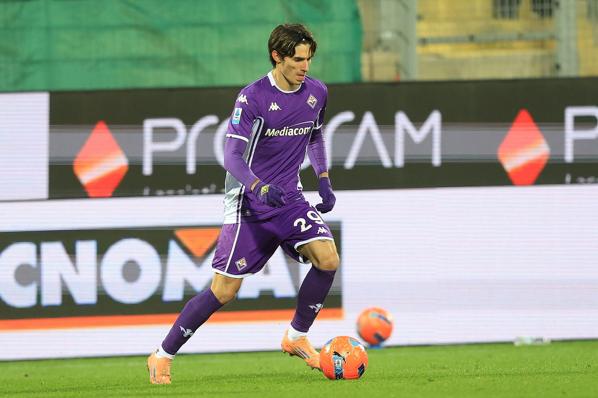 FLORENCE, ITALY - JANUARY 4: Niccolo' Fortini of ACF Fiorentina in action during the Serie A match between ACF Fiorentina and US Cremonese at Artemio Franchi on January 4, 2026 in Florence, Italy. (Photo by Gabriele Maltinti/Getty Images) (Juventus links)