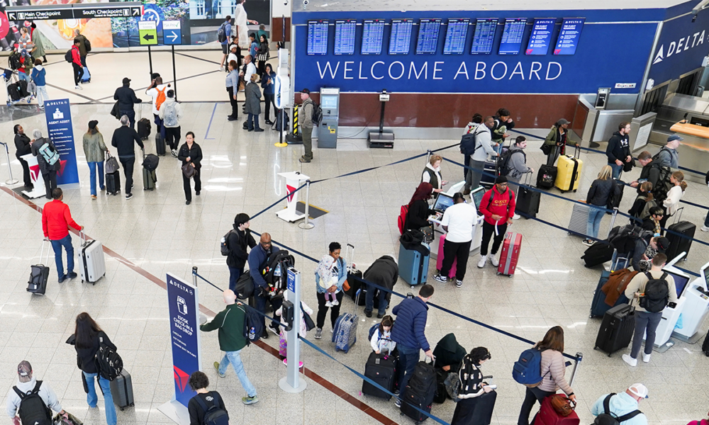 Airlines cancel flights, offer waivers as winter storm spreads across US