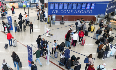 Airlines cancel flights, offer waivers as winter storm spreads across US