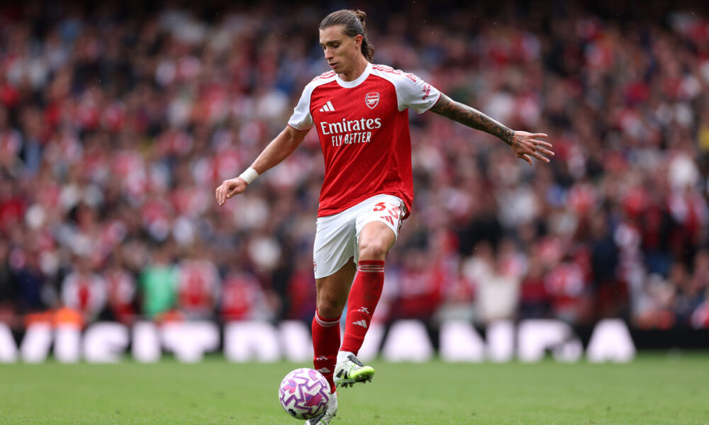 LONDON, ENGLAND - SEPTEMBER 13: Riccardo Calafiori of Arsenal during the Premier League match between Arsenal and Nottingham Forest at Emirates Stadium on September 13, 2025 in London, England. (Photo by Justin Setterfield/Getty Images)