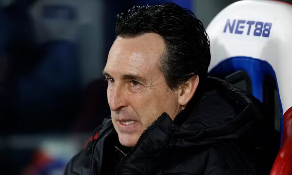 Aston Villa manager Unai Emery looks on before the match