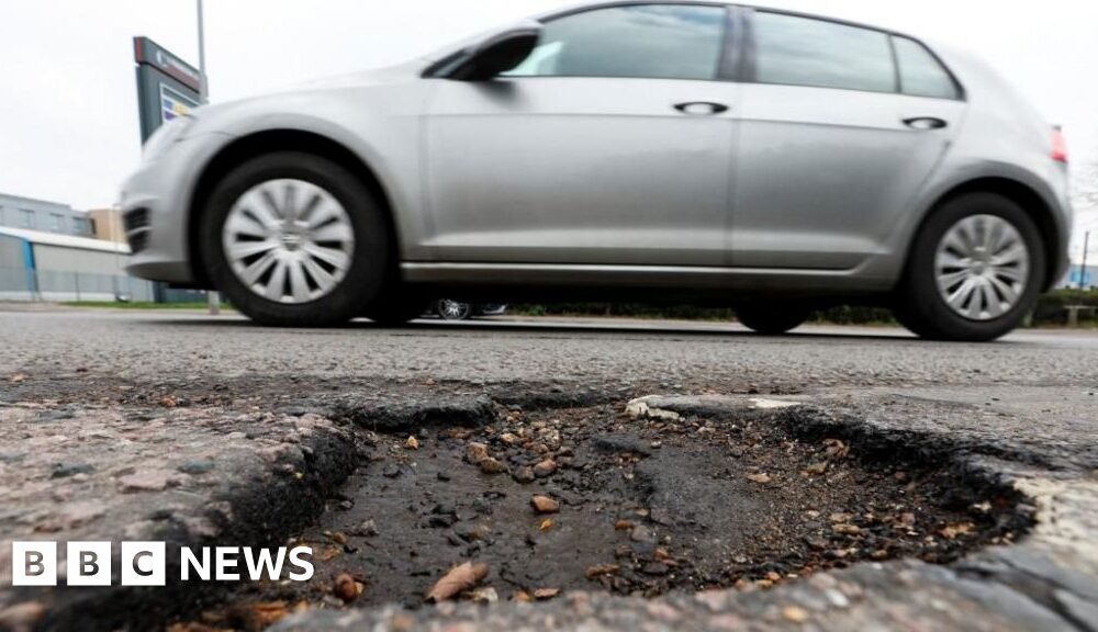 Potholes map rates council road repair progress