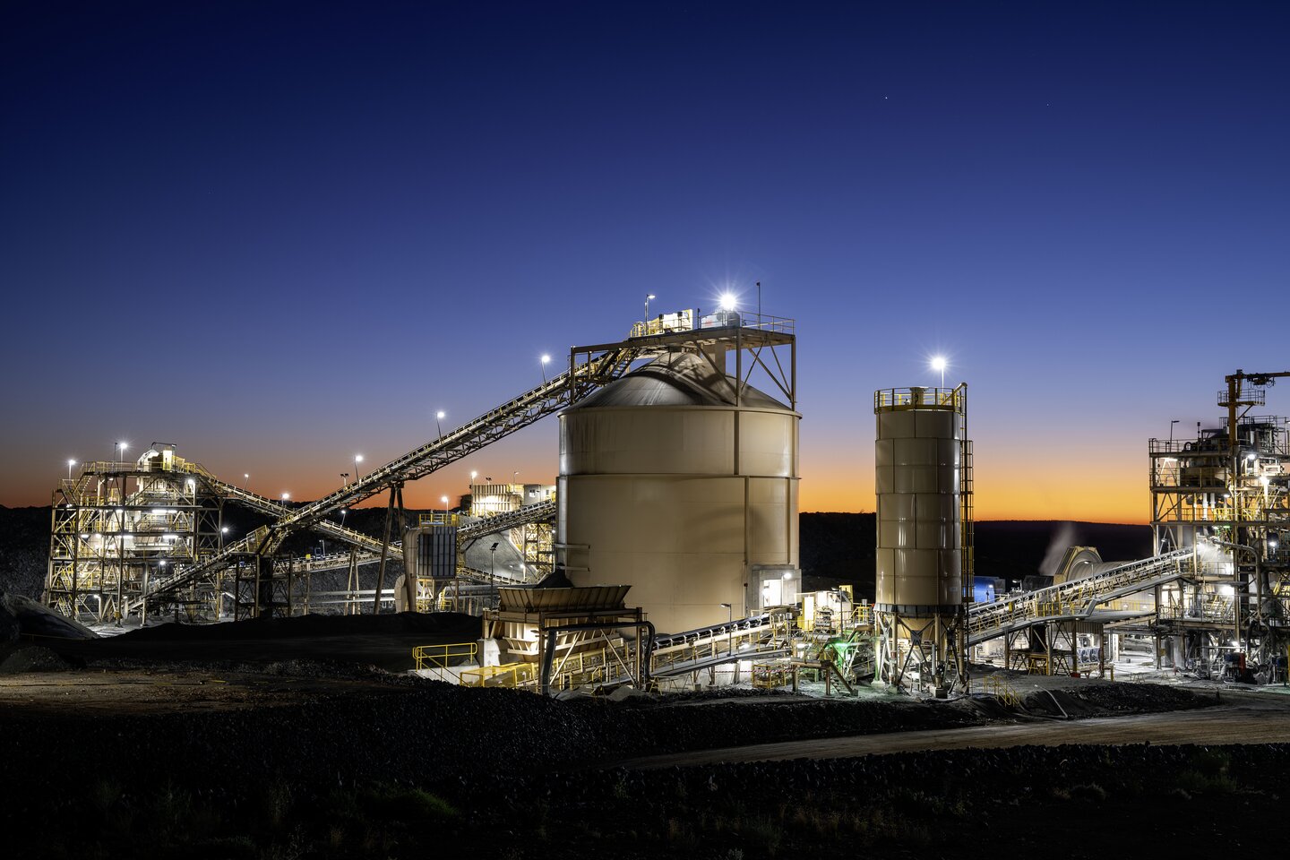 Bellevue farewells former boss