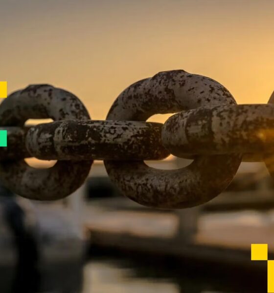 BTC price climbs to highest level in four weeks as altcoins lag