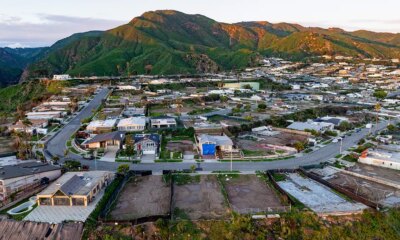 One year after California’s Palisades fires, homeowners face a rebuild gamble